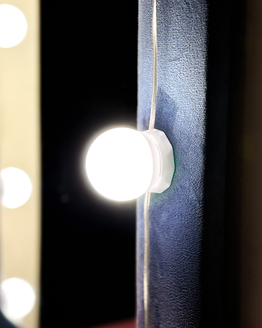 Hollywood-Style LED Vanity Mirror Lights (10 Bulbs)
